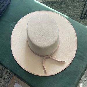 Cream Lack Of Color boat hat